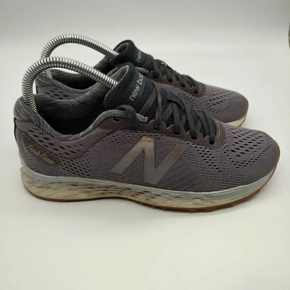 New Balance Fresh Foam Arishi V1 Running Shoes Womens Size 7 B‎ Purple Sneakers